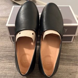 NIB Dansko Larissa Milled Nappa